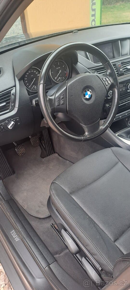 2013 BMW X1 - 8