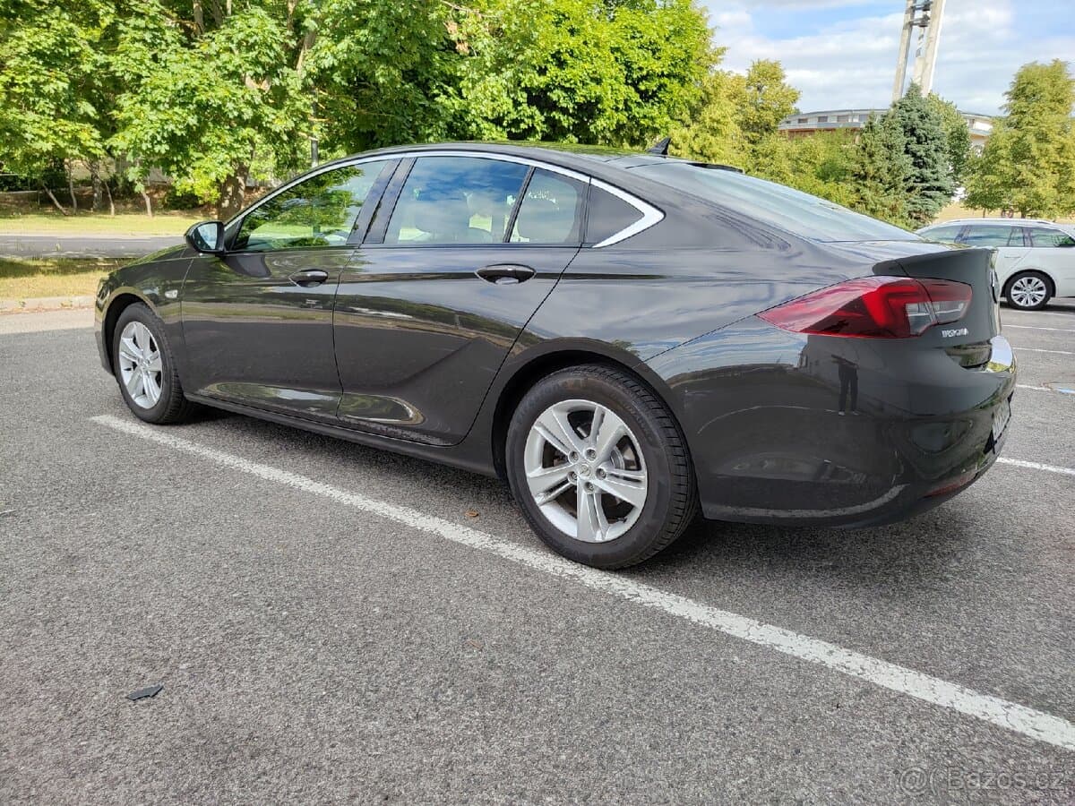 2021 Opel INSIGNIA - 8