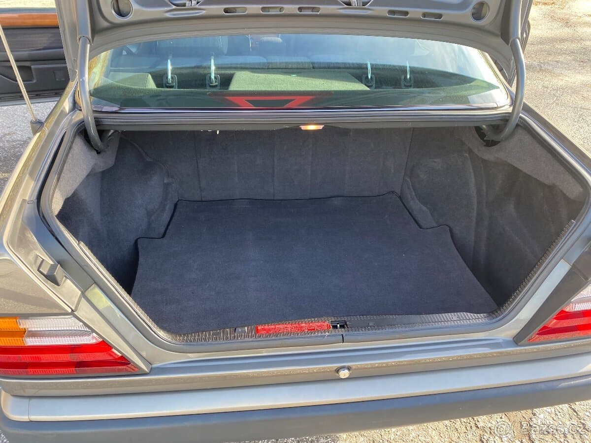 1988 Mercedes-Benz OSTATNÍ - 8