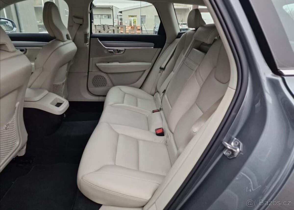 2019 Volvo V90 - 8