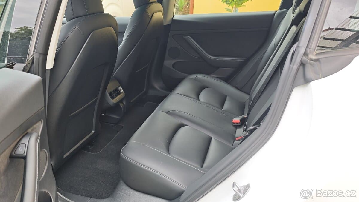 2021 Tesla MODEL 3 - 8