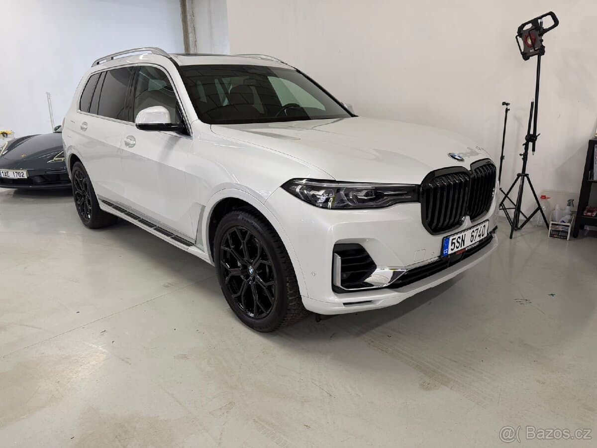2019 BMW X7 - 8