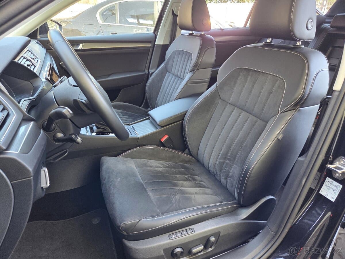 2020 Škoda SUPERB - 8