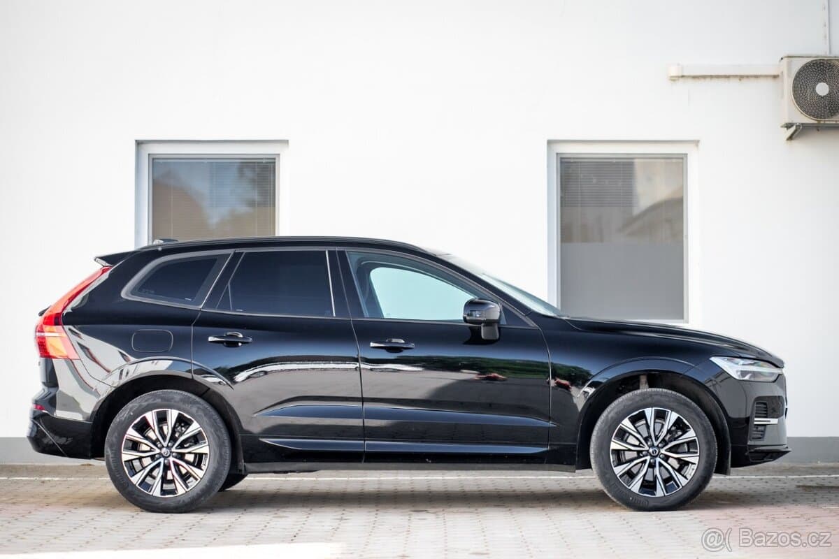 2023 Volvo XC60 - 8
