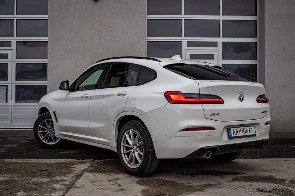 2020 BMW X4 - 8