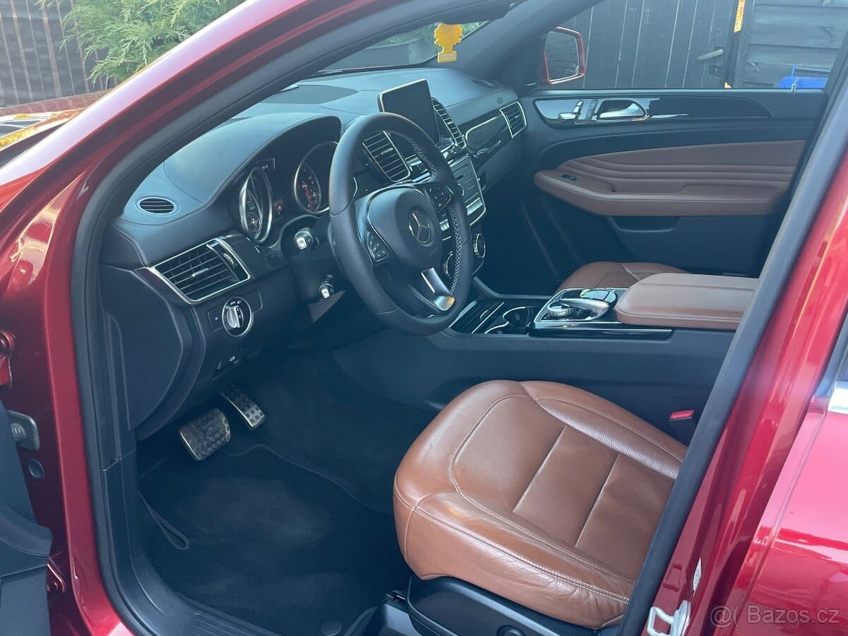 2017 Mercedes-Benz GL - 8