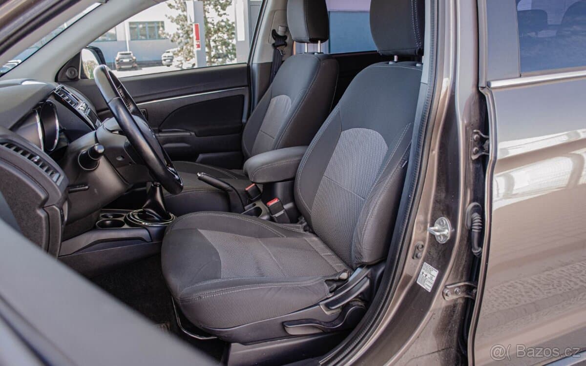 2016 Mitsubishi ASX - 8