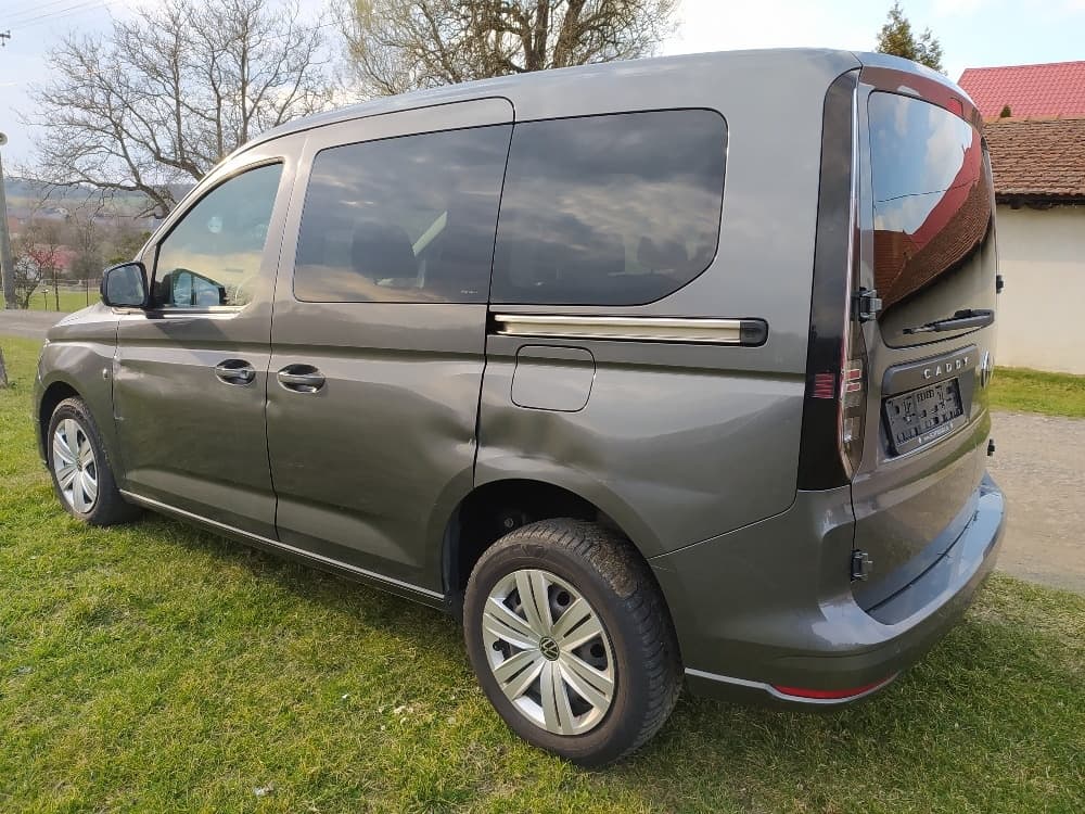 2021 Volkswagen CADDY - 8