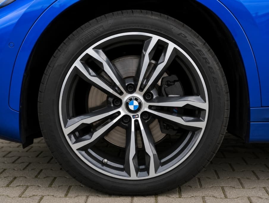 2020 BMW X1 - 8