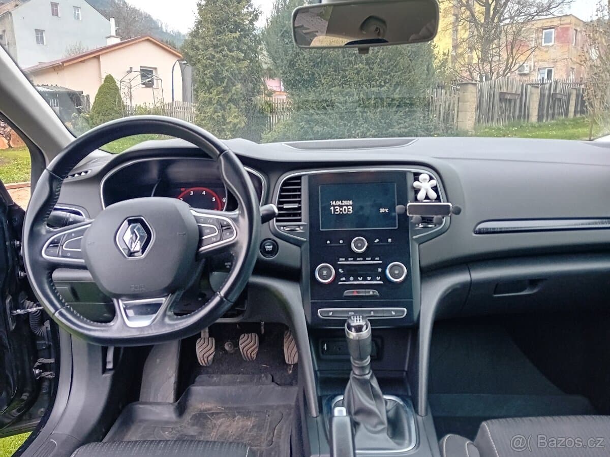 2017 Renault MEGANE - 8