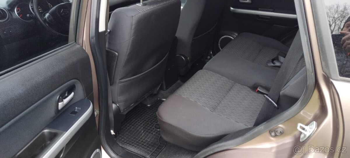 2014 Suzuki GRAND - 8