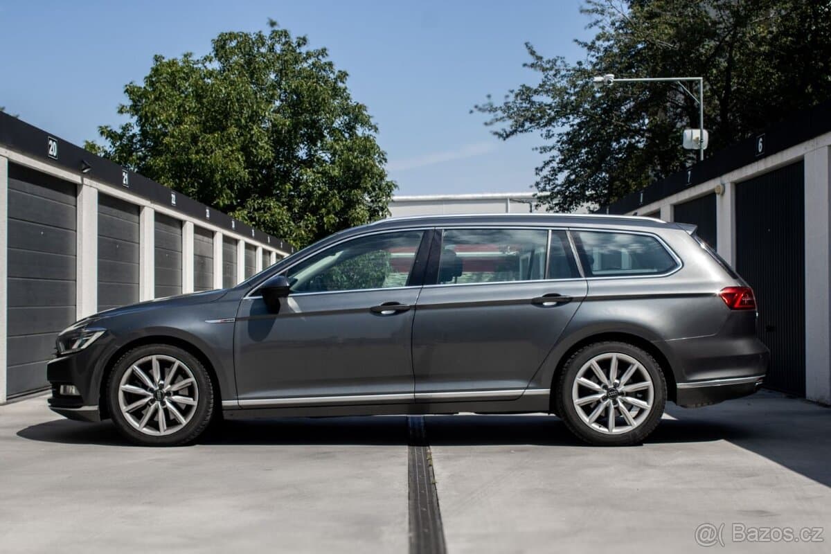 2015 Volkswagen PASSAT - 8