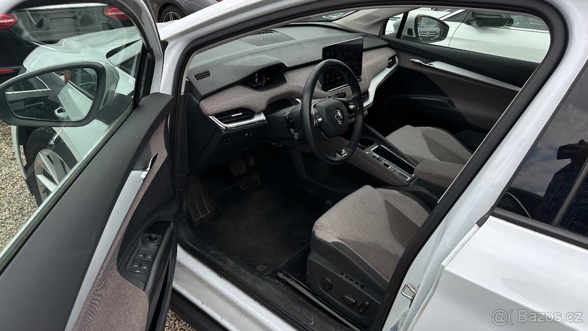 2022 Škoda ENYAQ - 8