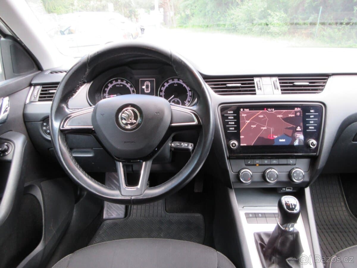 2018 Škoda OCTAVIA - 8