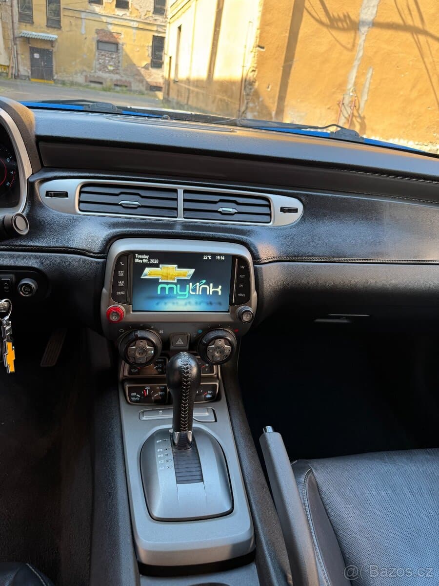 2015 Chevrolet CAMARO - 8