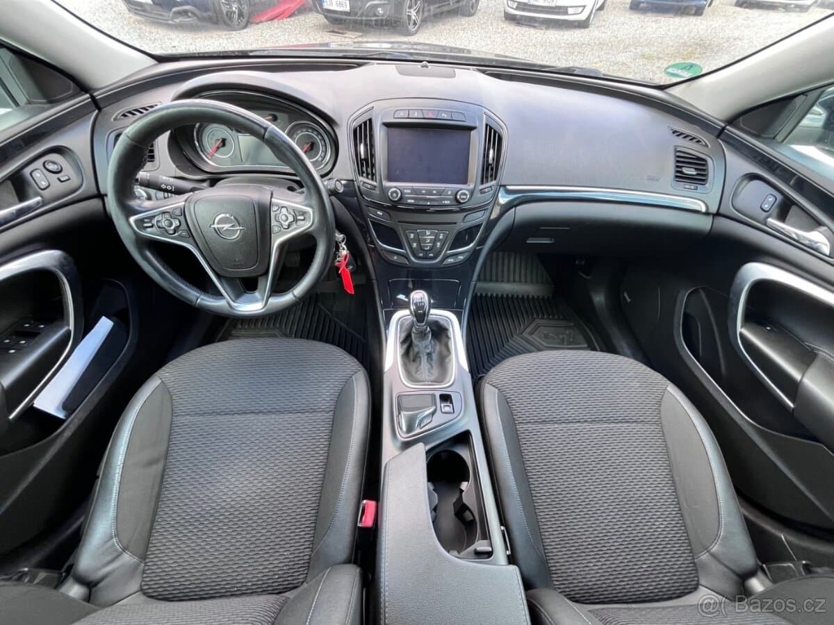 2015 Opel INSIGNIA - 8
