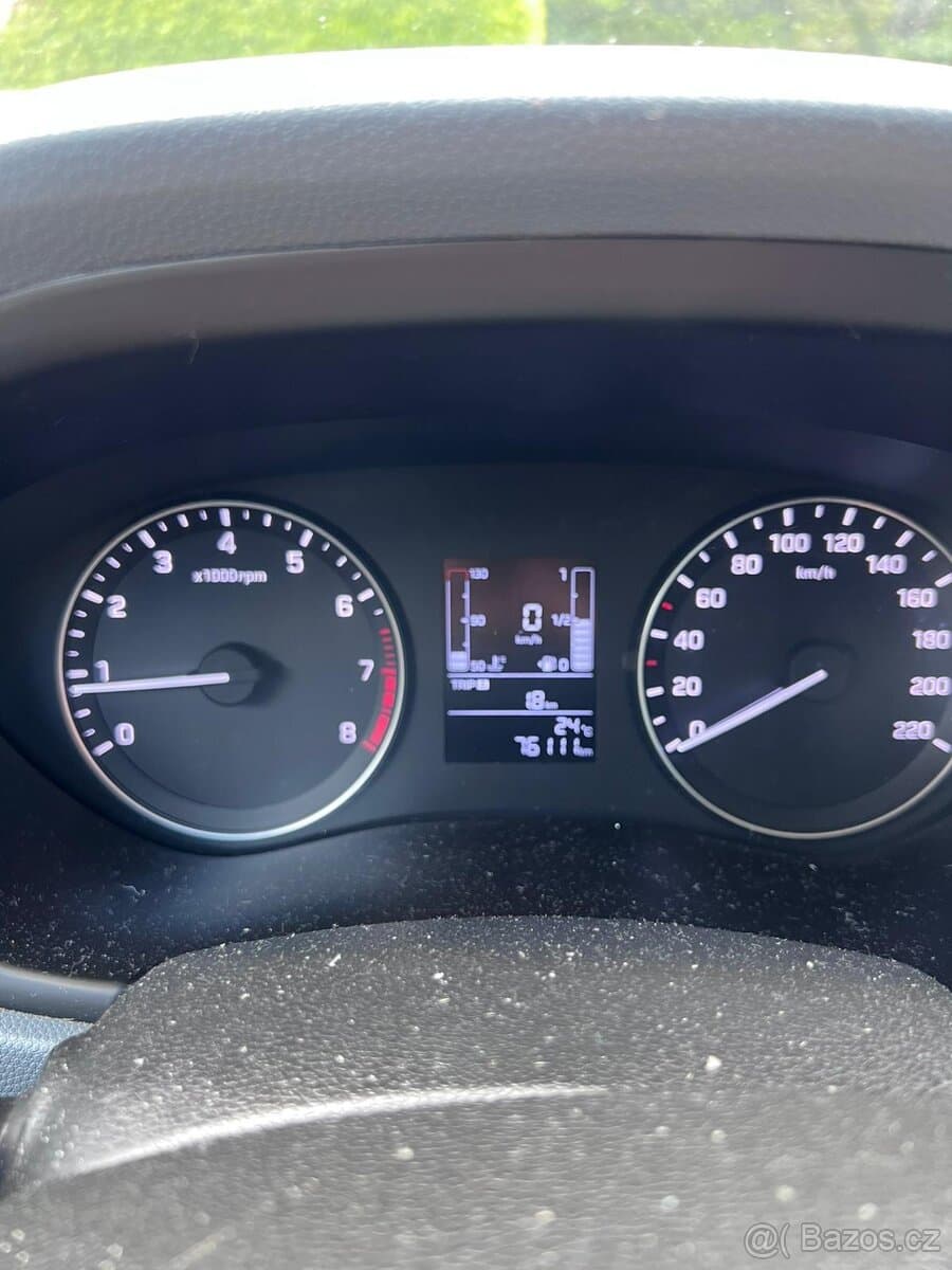 2017 Hyundai i20 - 8