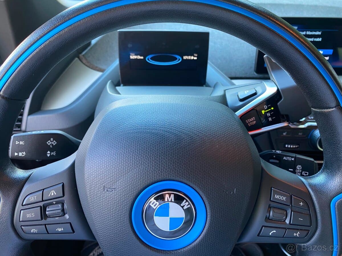 2021 BMW i3 - 8