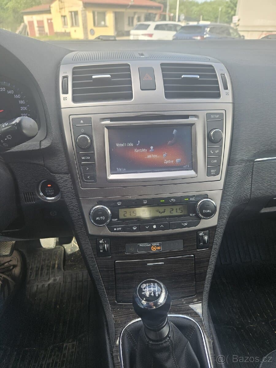 2014 Toyota AVENSIS - 8