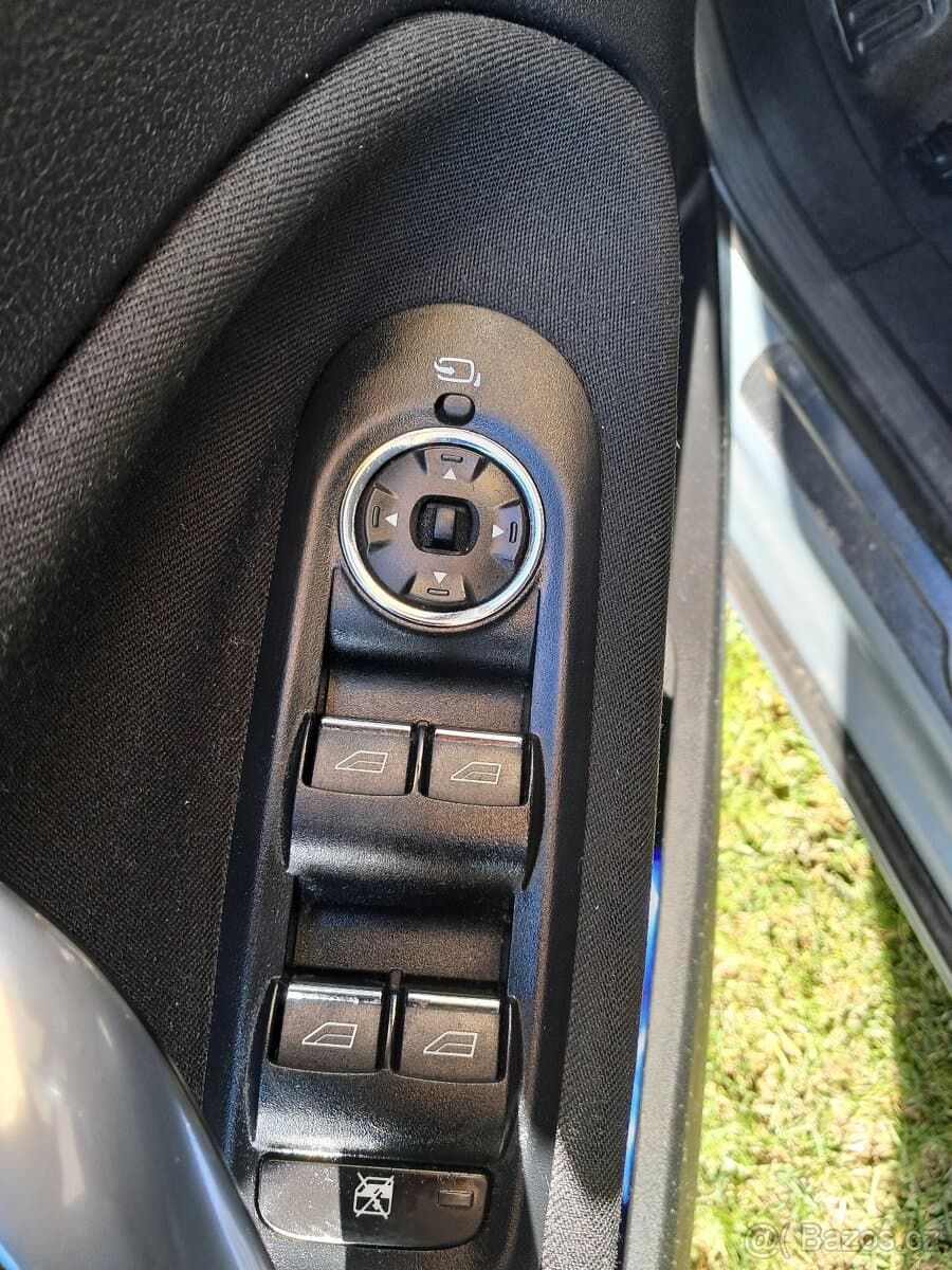 2007 Ford MONDEO - 8