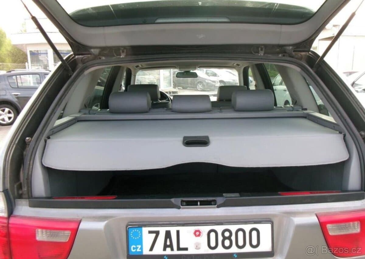 2004 BMW X5 - 8