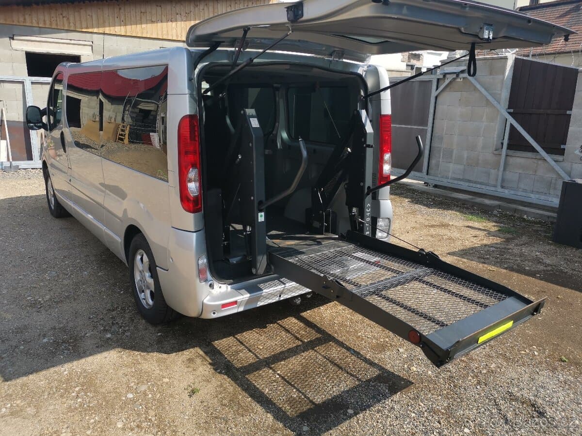 2015 Opel VIVARO - 8