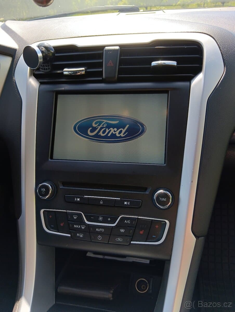 2016 Ford MONDEO - 8