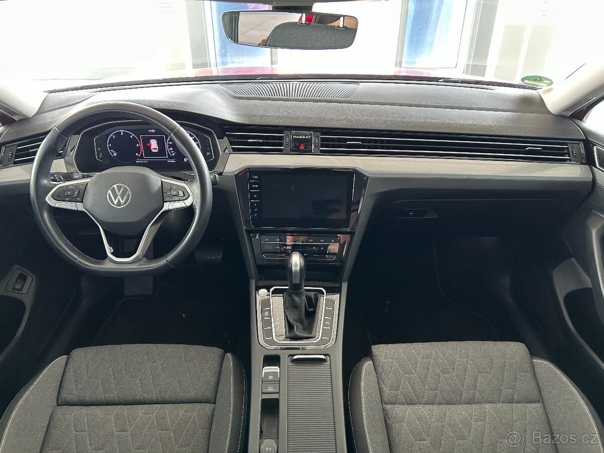 2024 Volkswagen PASSAT - 8