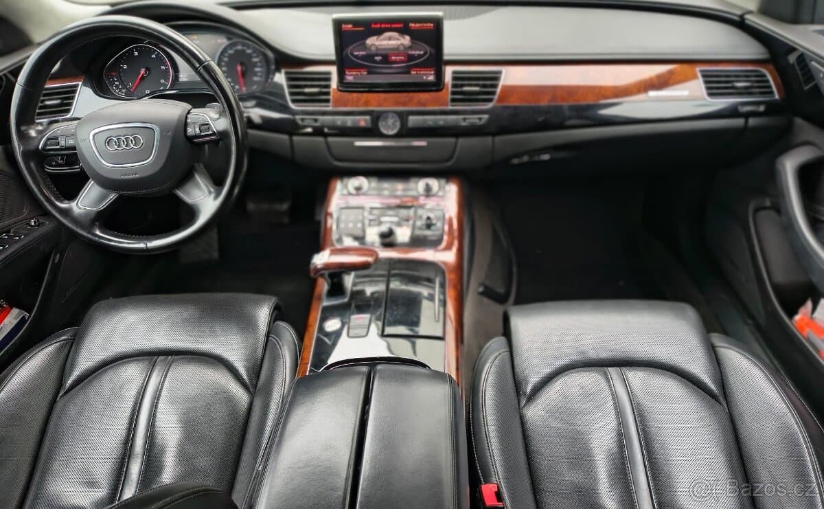 2010 Audi A8 - 8