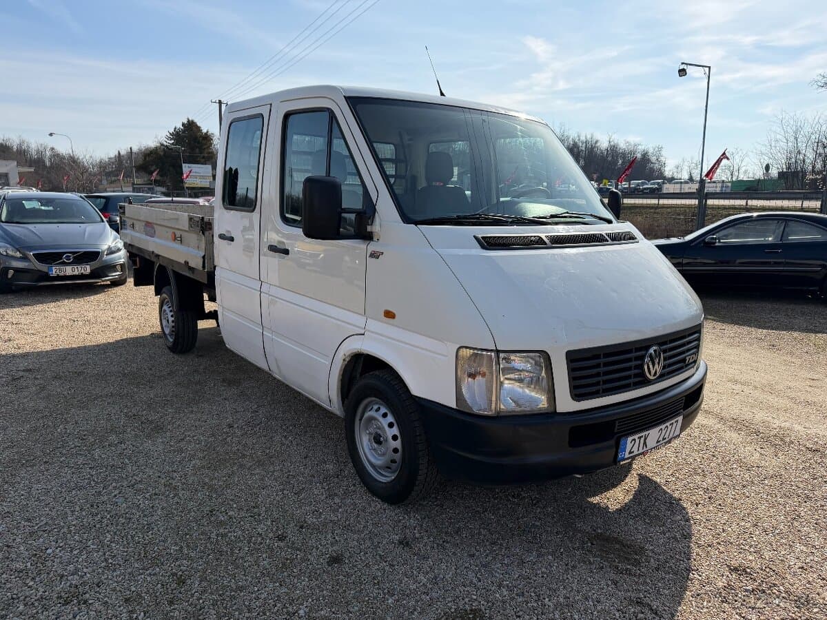 2003 Volkswagen MULTIVAN - 8