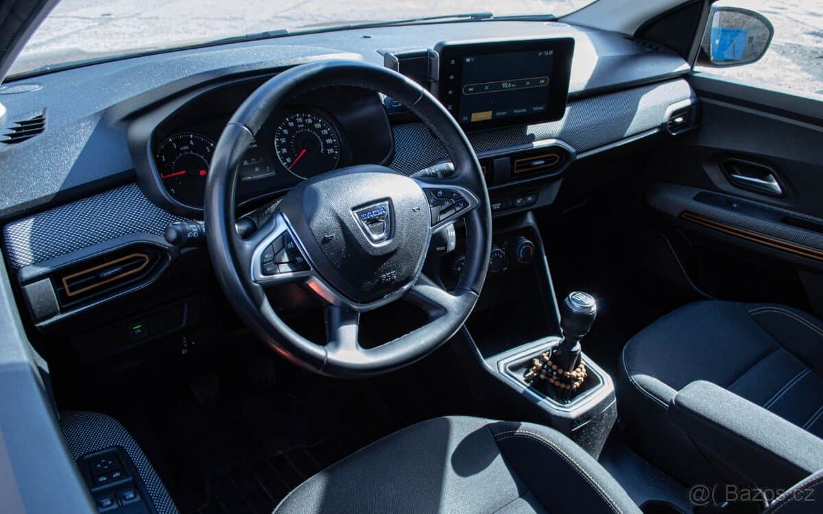 2021 Dacia SANDERO - 8