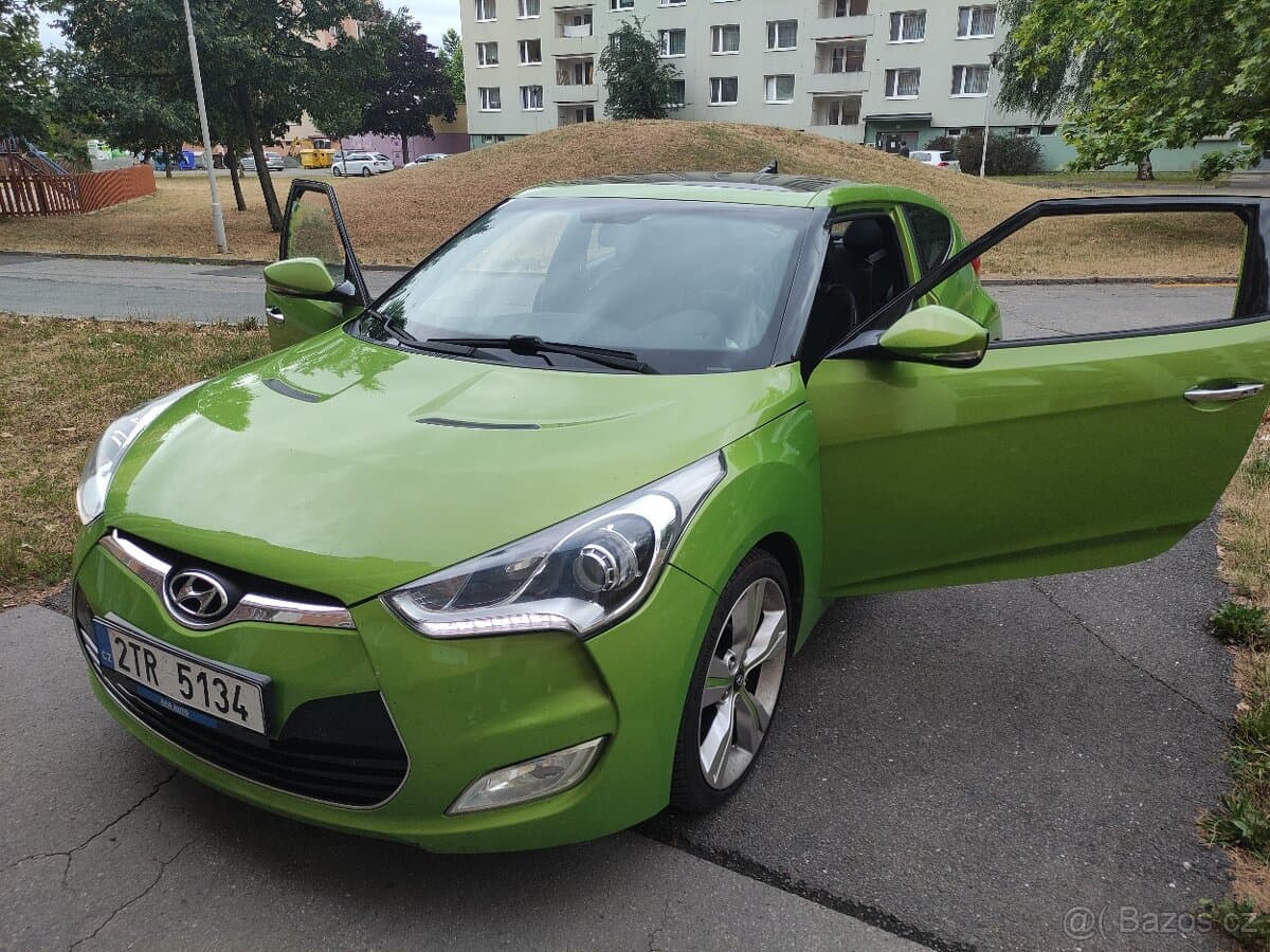 2011 Hyundai VELOSTER - 8