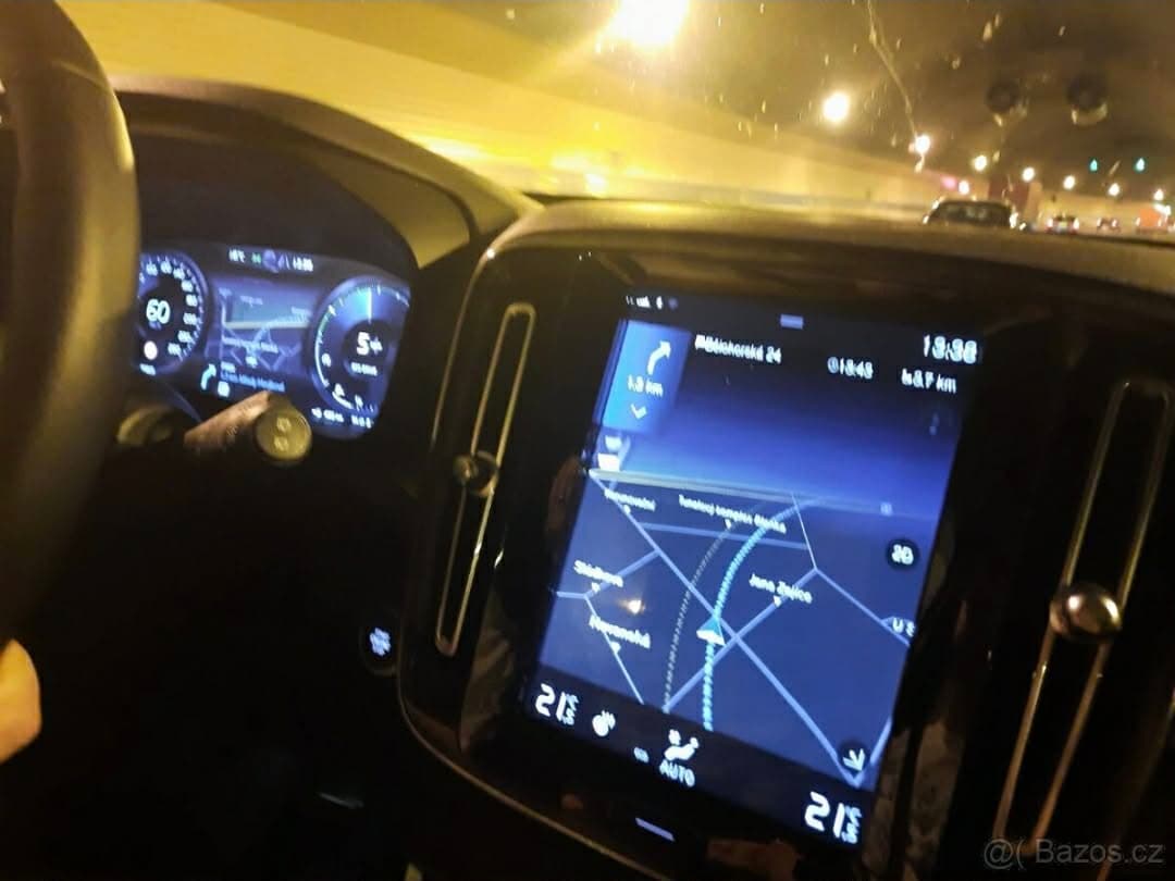 2018 Volvo XC40 - 8