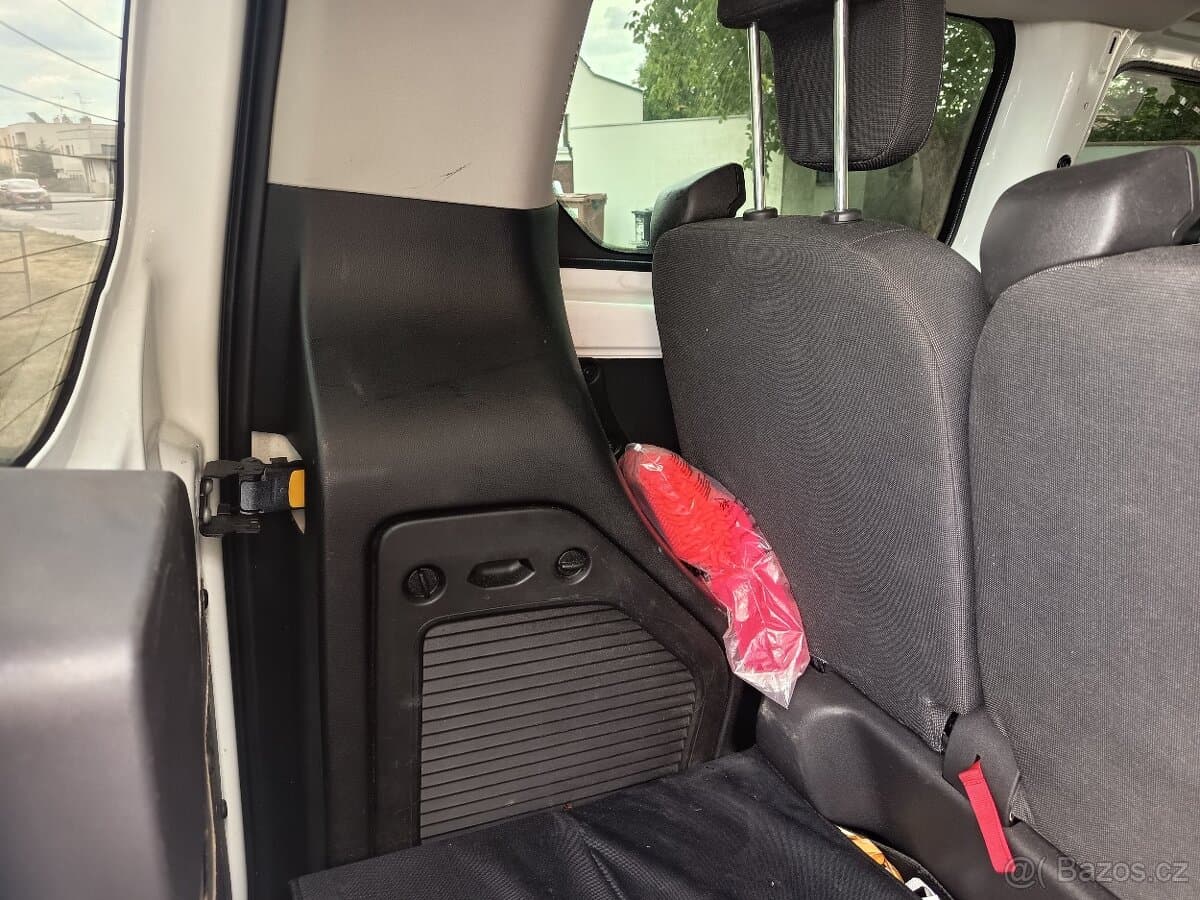 2015 Ford TRANSIT - 8