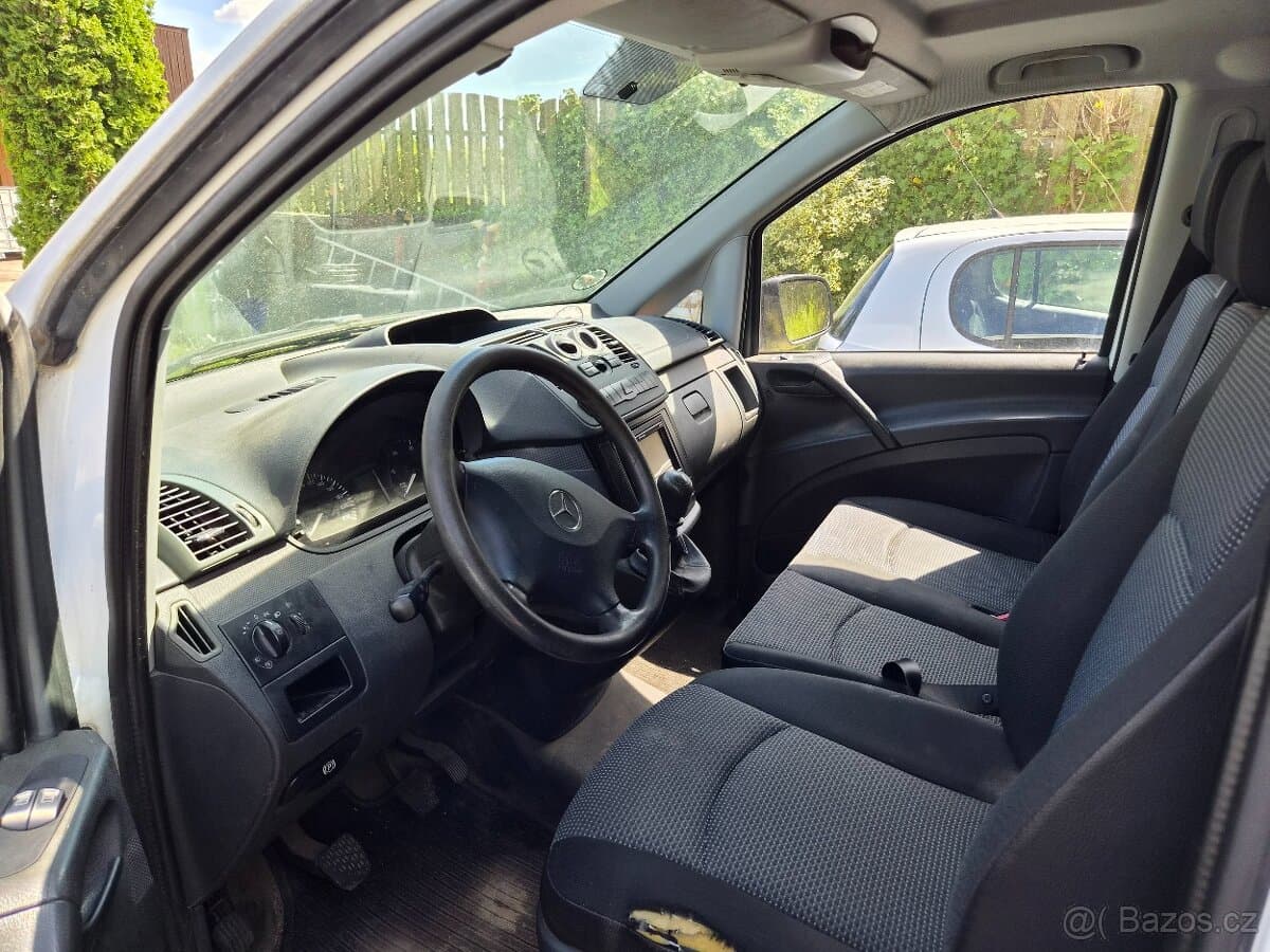 2011 Mercedes-Benz VITO - 8