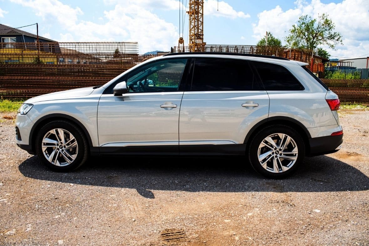 Audi Q7 - 8