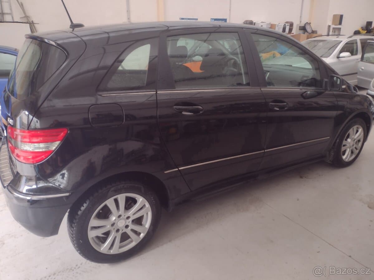 2012 Mercedes-Benz B-CLASS - 8