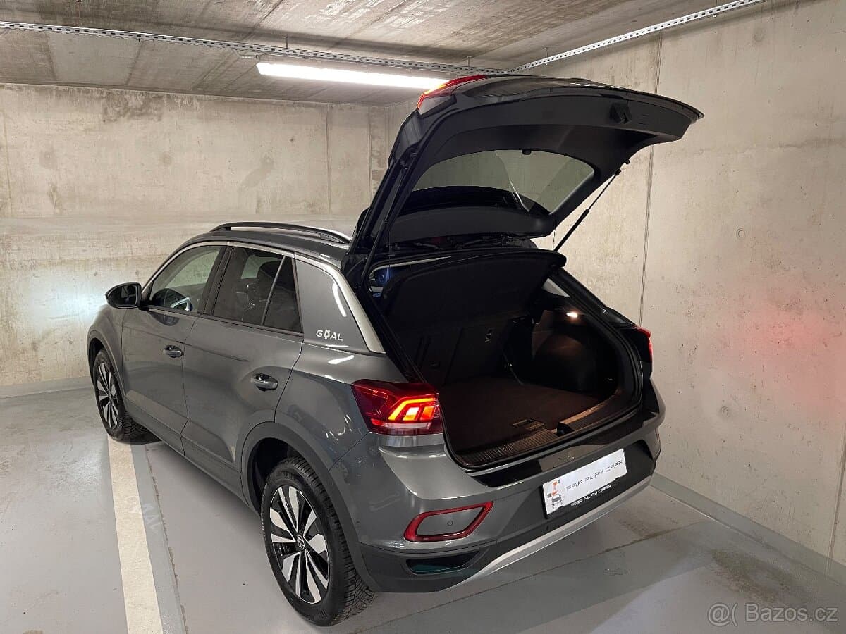 2025 Volkswagen T-ROC - 8