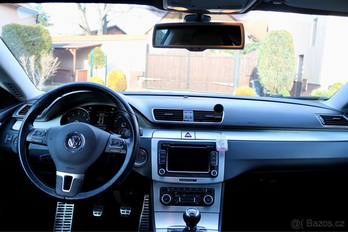 2009 Volkswagen PASSAT CC - 8
