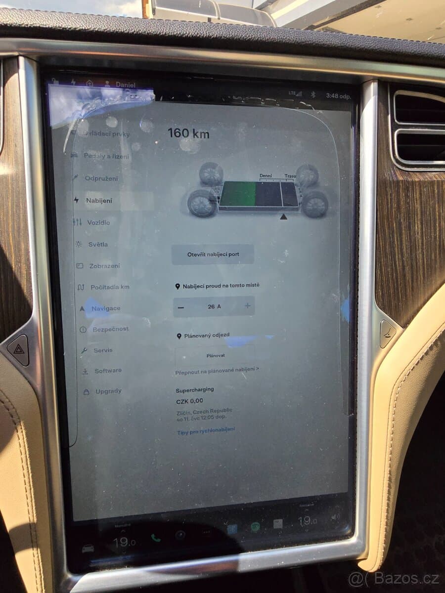 2014 Tesla MODEL S - 8
