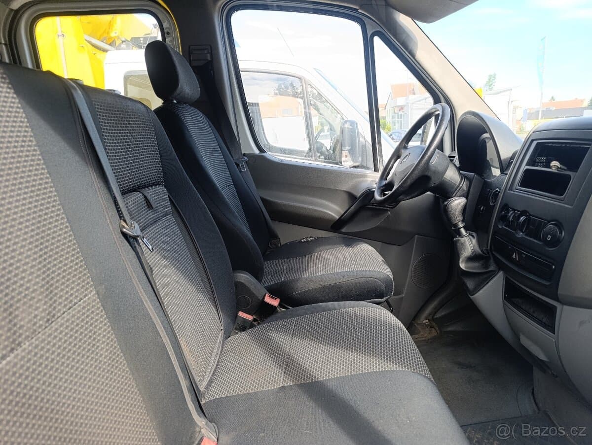 2010 Mercedes-Benz SPRINTER - 8