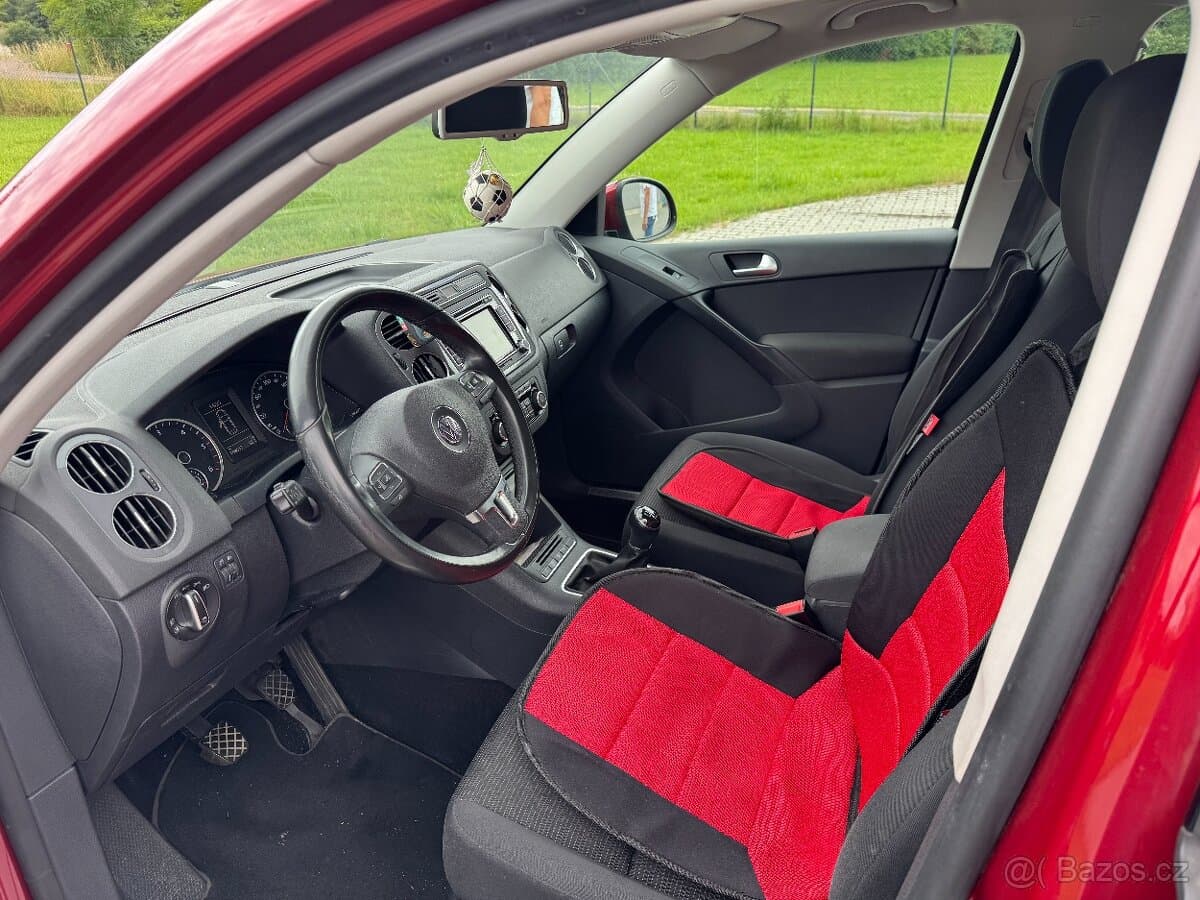 2013 Volkswagen TIGUAN - 8