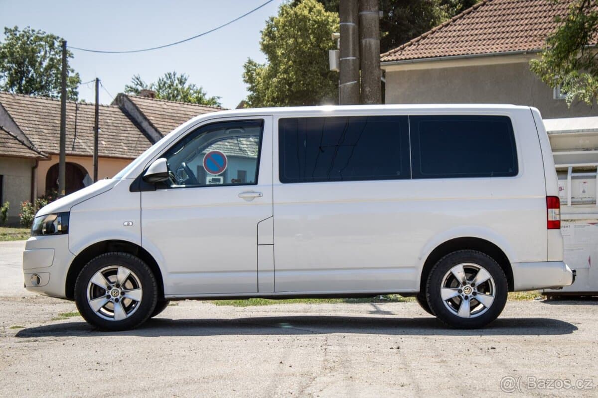 2011 Volkswagen TRANSPORTER - 8
