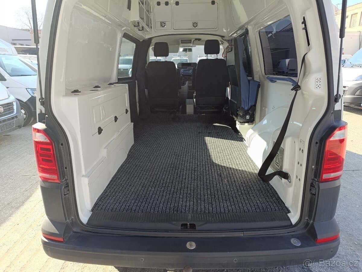 2017 Volkswagen TRANSPORTER - 8