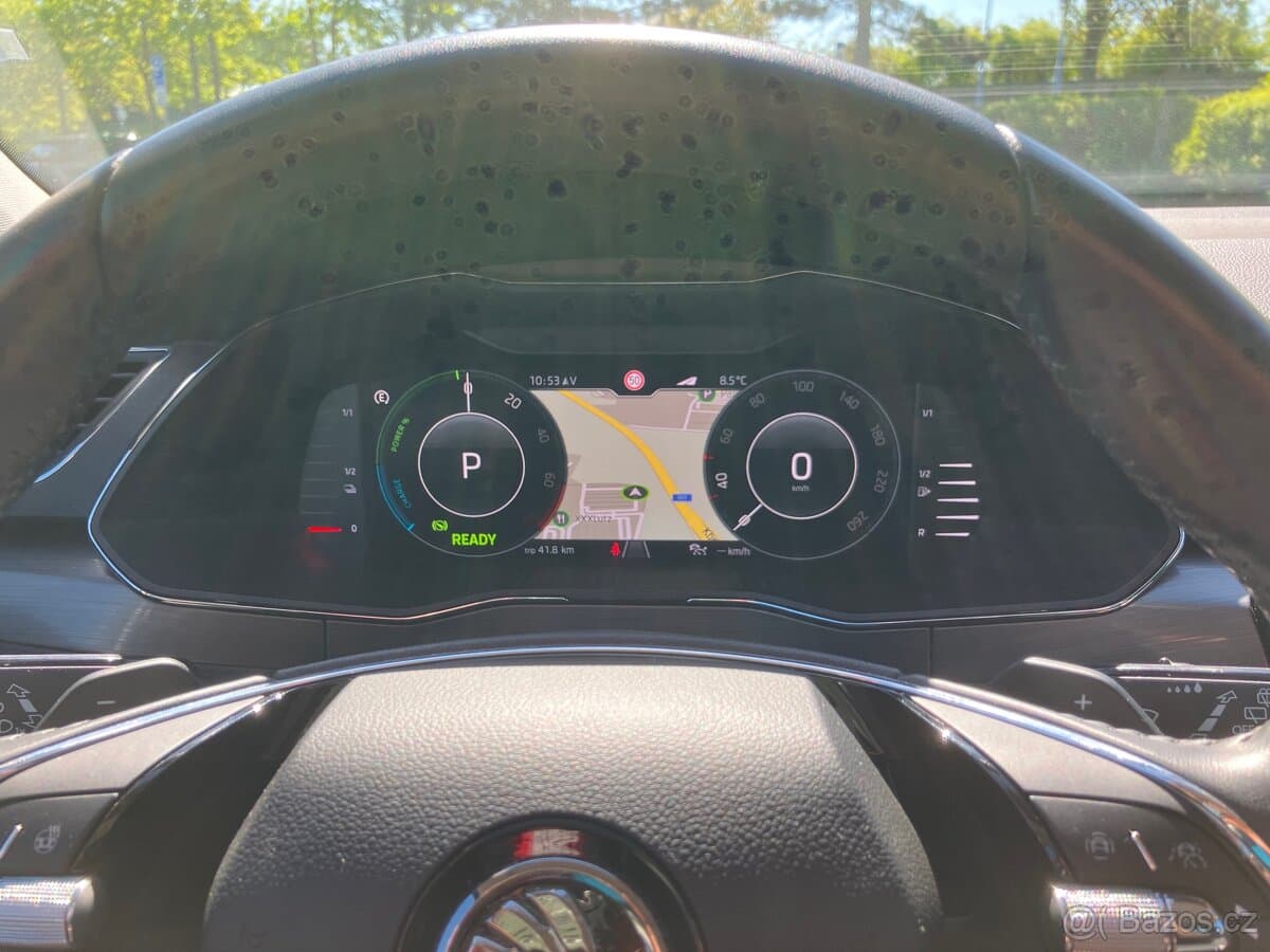 2020 Škoda SUPERB - 8