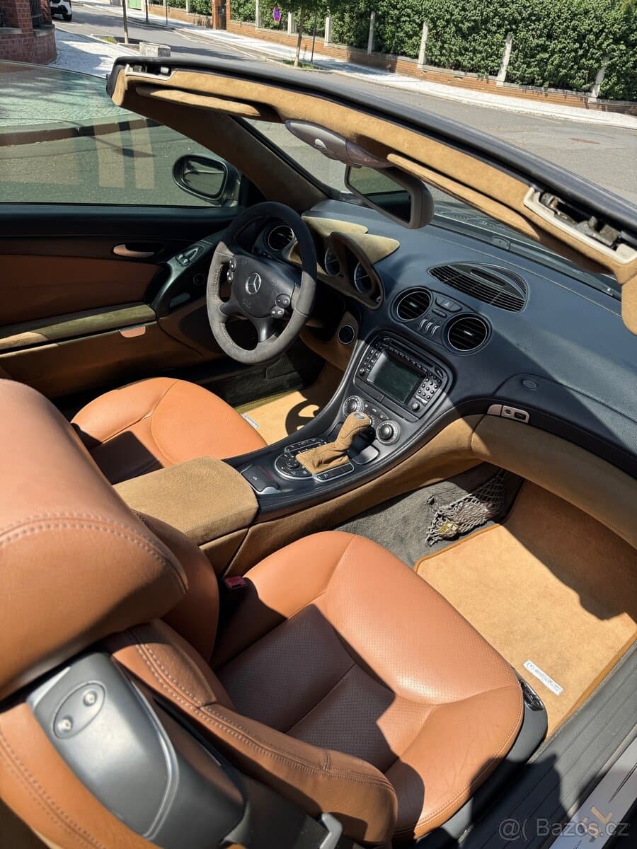 Mercedes-Benz SL - 8