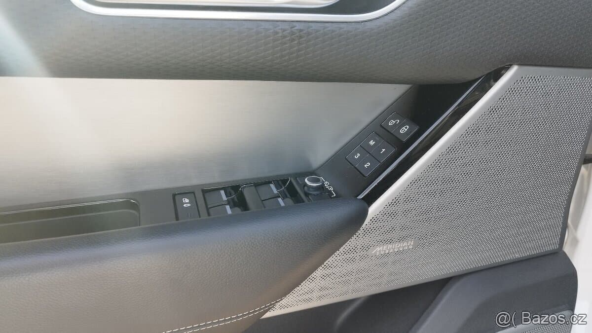 2018 Land Rover RANGE ROVER VELAR - 8