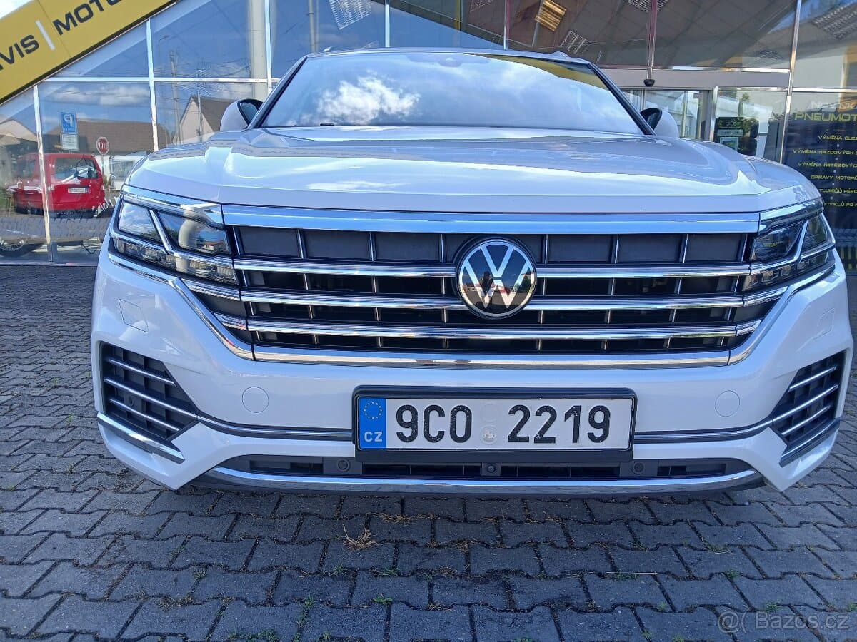 2020 Volkswagen TOUAREG - 8