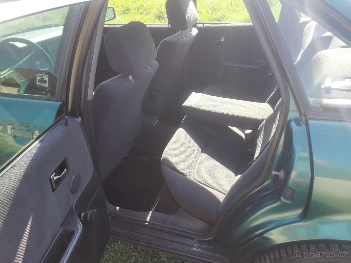 1992 Audi 80 - 8