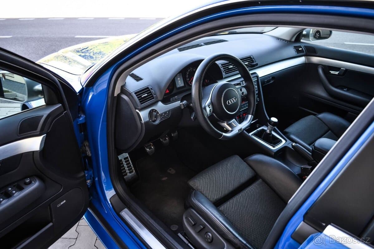 2006 Audi RS4 - 8